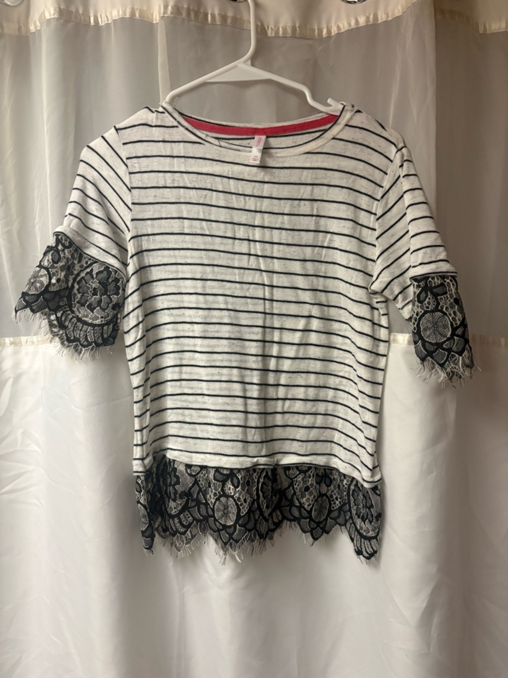 Xhilaration White Striped Short Sleeve Top with Black Lace